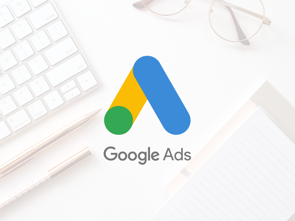 definicja atrybucji konwersji w systemie reklamowym google ads